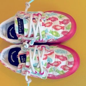 Sperry Crest Vibe Jr Toddler 5.5 fishy shoes